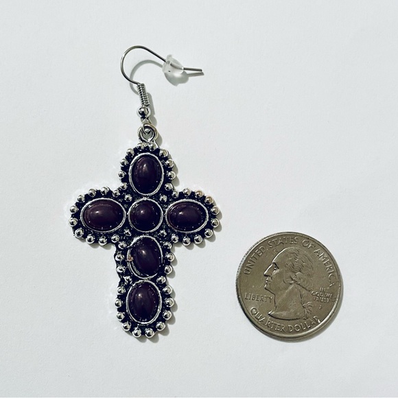 💖 Black Cross Silver Earrings NEW - Picture 2 of 3
